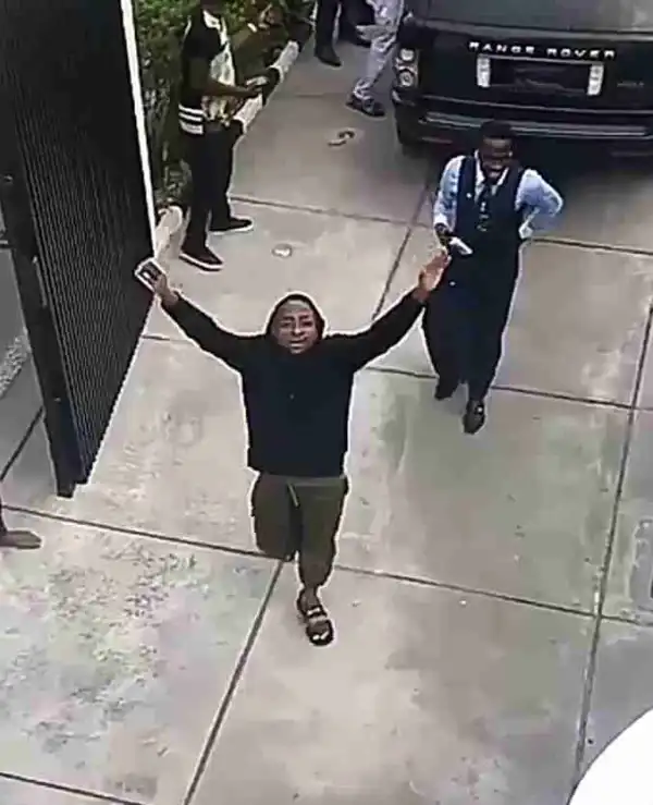 Watch The Moment Davido And His Lawyer Arrived Home After He Was Released From Police Cell
